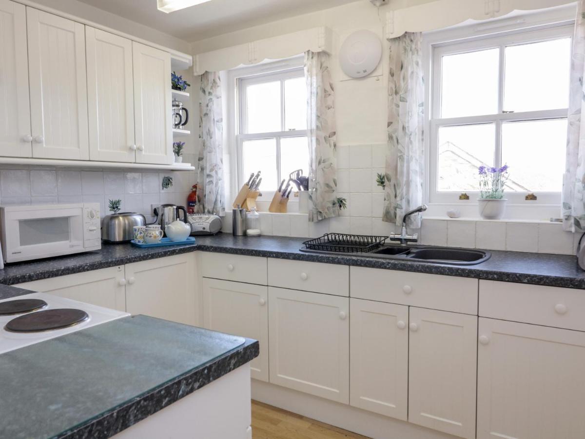 8B Fore Street Salcombe Bagian luar foto